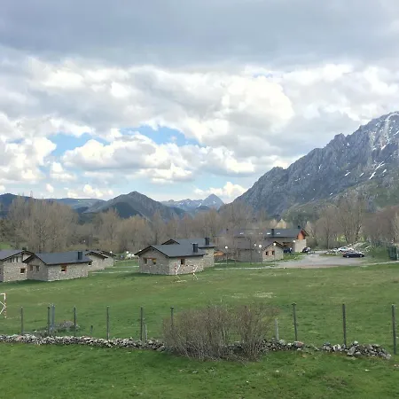 Casa De Montana Alto Curueno * Lugueros