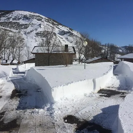 Casa De Montana Alto Curueno Feriehus *